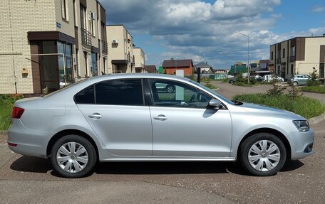 Volkswagen Jetta VI, 2012 год, 1 150 000 рублей, 4 фотография