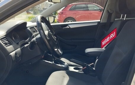 Volkswagen Jetta VI, 2012 год, 1 150 000 рублей, 20 фотография
