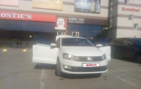Volkswagen Polo VI (EU Market), 2018 год, 800 000 рублей, 2 фотография
