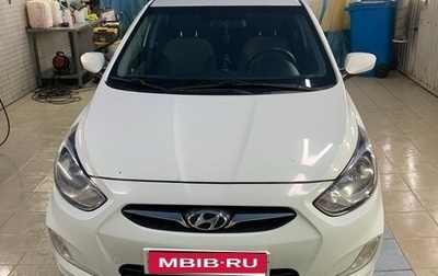 Hyundai Solaris II рестайлинг, 2011 год, 680 000 рублей, 1 фотография