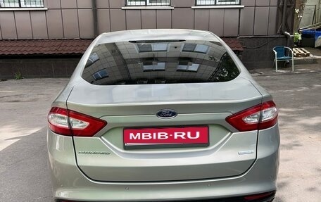 Ford Mondeo V, 2015 год, 1 680 000 рублей, 2 фотография