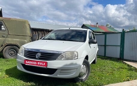 Renault Logan I, 2015 год, 605 000 рублей, 1 фотография