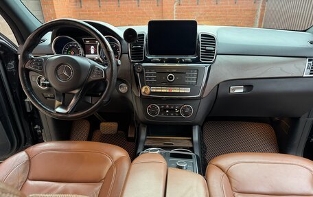 Mercedes-Benz GLE, 2017 год, 3 120 000 рублей, 12 фотография
