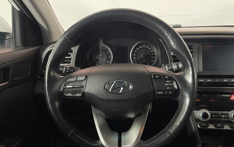 Hyundai Elantra VI рестайлинг, 2019 год, 1 619 000 рублей, 4 фотография