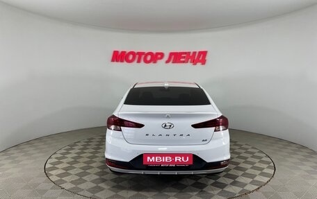 Hyundai Elantra VI рестайлинг, 2019 год, 1 619 000 рублей, 3 фотография