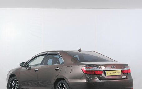 Toyota Camry, 2017 год, 2 249 000 рублей, 5 фотография