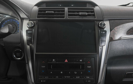Toyota Camry, 2017 год, 2 249 000 рублей, 19 фотография
