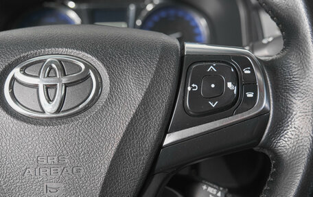Toyota Camry, 2017 год, 2 249 000 рублей, 18 фотография