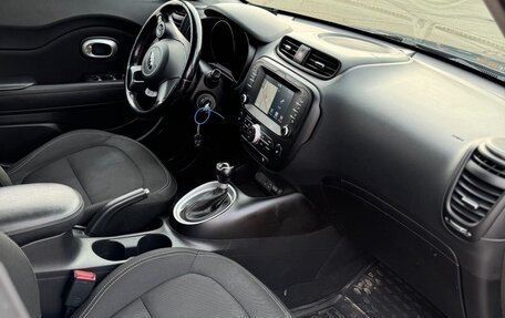 KIA Soul II рестайлинг, 2017 год, 1 400 000 рублей, 5 фотография