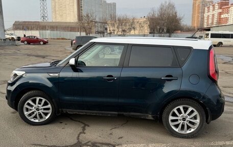 KIA Soul II рестайлинг, 2017 год, 1 400 000 рублей, 9 фотография