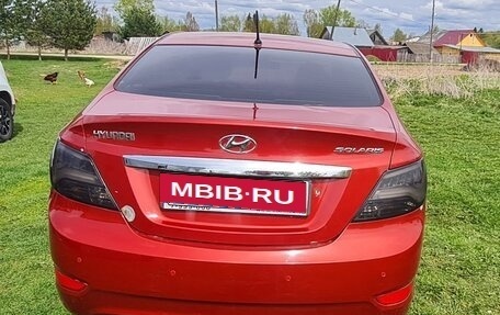 Hyundai Solaris II рестайлинг, 2012 год, 690 000 рублей, 2 фотография