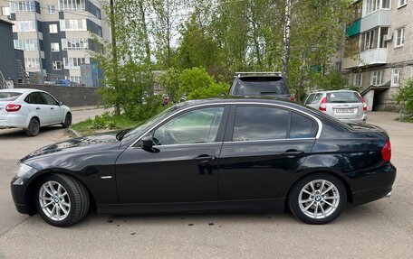 BMW 3 серия, 2006 год, 810 000 рублей, 11 фотография