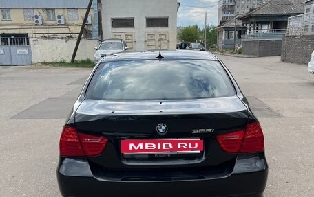 BMW 3 серия, 2006 год, 810 000 рублей, 8 фотография