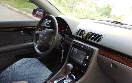 Audi A4, 2004 год, 620 000 рублей, 5 фотография