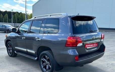 Toyota Land Cruiser 200, 2015 год, 4 100 000 рублей, 2 фотография