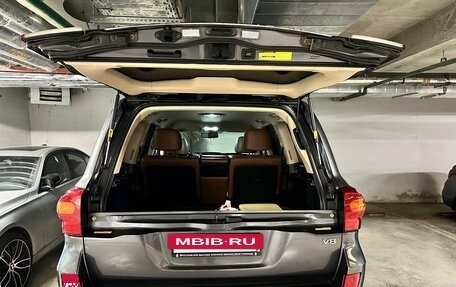 Toyota Land Cruiser 200, 2015 год, 4 100 000 рублей, 6 фотография