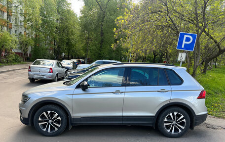 Volkswagen Tiguan II, 2020 год, 2 500 000 рублей, 3 фотография