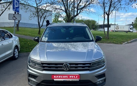 Volkswagen Tiguan II, 2020 год, 2 500 000 рублей, 2 фотография
