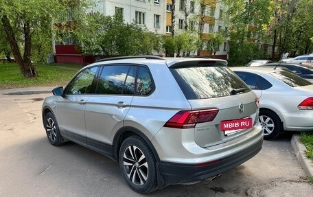 Volkswagen Tiguan II, 2020 год, 2 500 000 рублей, 4 фотография