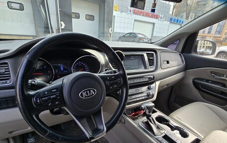 KIA Carnival III, 2019 год, 2 950 000 рублей, 9 фотография