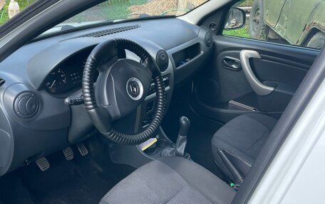Renault Logan I, 2015 год, 605 000 рублей, 6 фотография