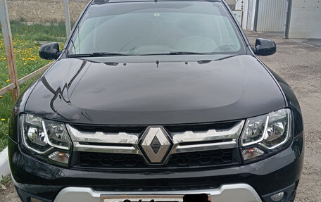 Renault Duster I рестайлинг, 2017 год, 1 550 000 рублей, 4 фотография