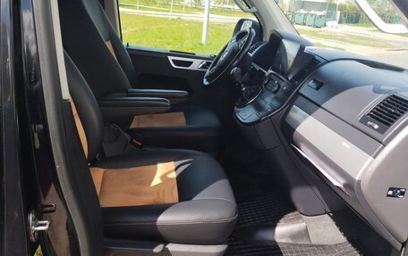 Volkswagen Multivan T5, 2015 год, 2 860 000 рублей, 9 фотография