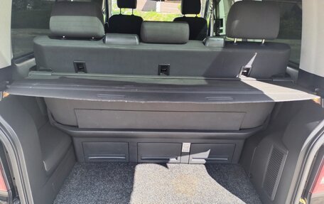 Volkswagen Multivan T5, 2015 год, 2 860 000 рублей, 23 фотография