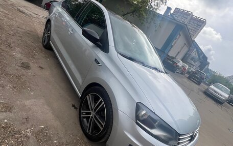 Volkswagen Polo VI (EU Market), 2016 год, 1 000 000 рублей, 27 фотография