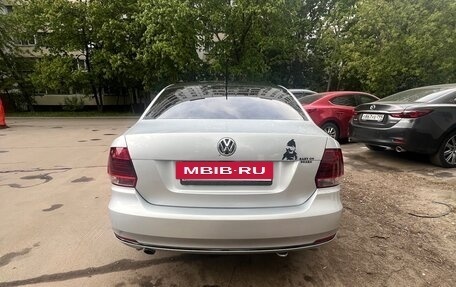 Volkswagen Polo VI (EU Market), 2016 год, 1 000 000 рублей, 30 фотография