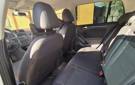 Volkswagen Golf VI, 2010 год, 800 000 рублей, 10 фотография