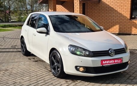Volkswagen Golf VI, 2010 год, 800 000 рублей, 3 фотография