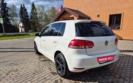 Volkswagen Golf VI, 2010 год, 800 000 рублей, 4 фотография
