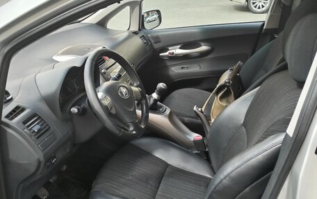 Toyota Auris II, 2007 год, 790 000 рублей, 16 фотография