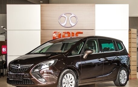 Opel Zafira C рестайлинг, 2012 год, 995 000 рублей, 1 фотография