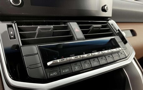 Toyota Land Cruiser, 2021 год, 8 900 000 рублей, 4 фотография