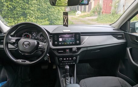 Skoda Rapid II, 2021 год, 1 990 000 рублей, 12 фотография