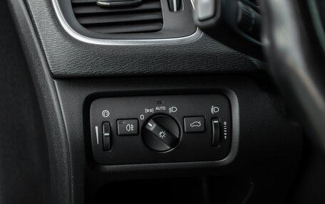 Volvo V40 Cross Country I, 2013 год, 1 155 000 рублей, 10 фотография