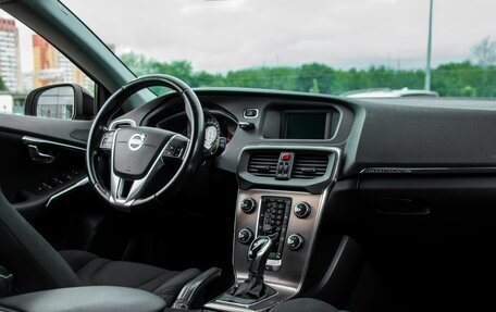 Volvo V40 Cross Country I, 2013 год, 1 155 000 рублей, 18 фотография