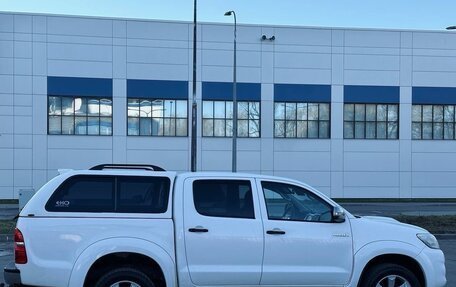 Toyota Hilux VII, 2013 год, 1 960 000 рублей, 4 фотография