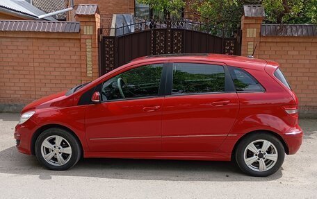 Mercedes-Benz B-Класс, 2010 год, 750 000 рублей, 6 фотография