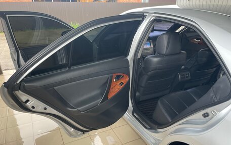 Toyota Camry, 2010 год, 1 350 000 рублей, 8 фотография