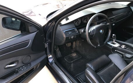 BMW 5 серия, 2007 год, 980 000 рублей, 9 фотография