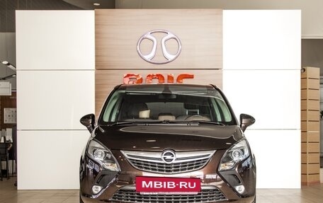 Opel Zafira C рестайлинг, 2012 год, 995 000 рублей, 2 фотография