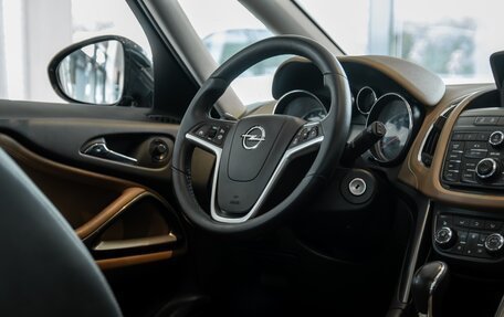 Opel Zafira C рестайлинг, 2012 год, 995 000 рублей, 13 фотография