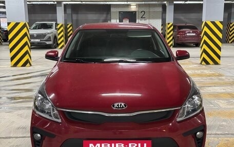 KIA Rio IV, 2018 год, 1 100 000 рублей, 3 фотография