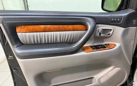 Lexus LX II, 2004 год, 2 099 800 рублей, 7 фотография