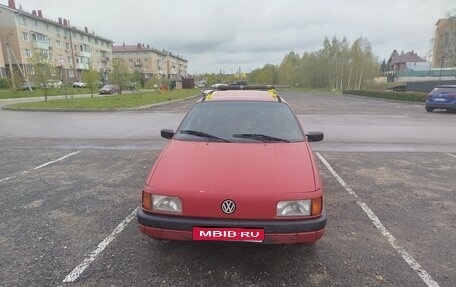Volkswagen Passat B3, 1992 год, 230 000 рублей, 1 фотография