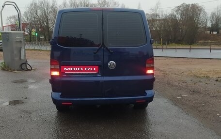 Volkswagen Caravelle T5, 2004 год, 1 195 000 рублей, 8 фотография