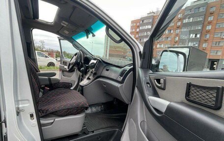Hyundai Grand Starex Grand Starex I рестайлинг 2, 2008 год, 1 695 000 рублей, 8 фотография